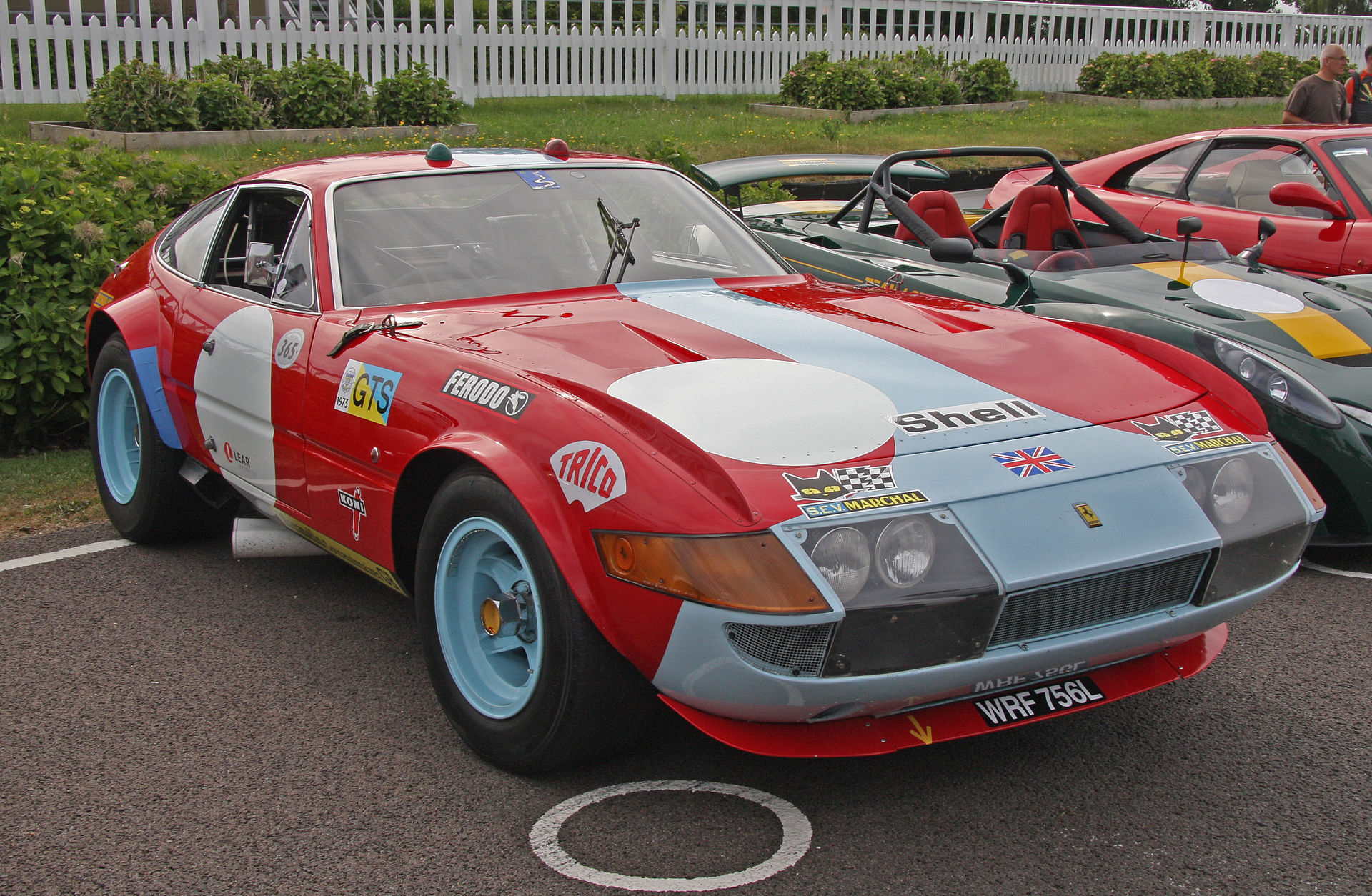 ferrari daytona 365 gts